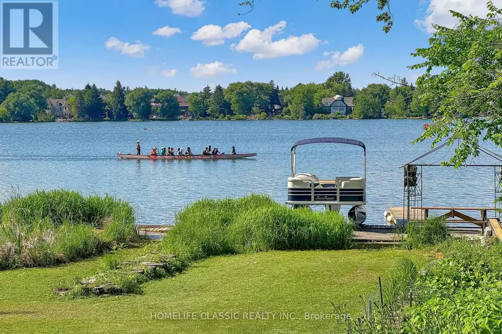 472 Sunset Beach Road, Richmond Hill (Oak Ridges Lake Wilcox)